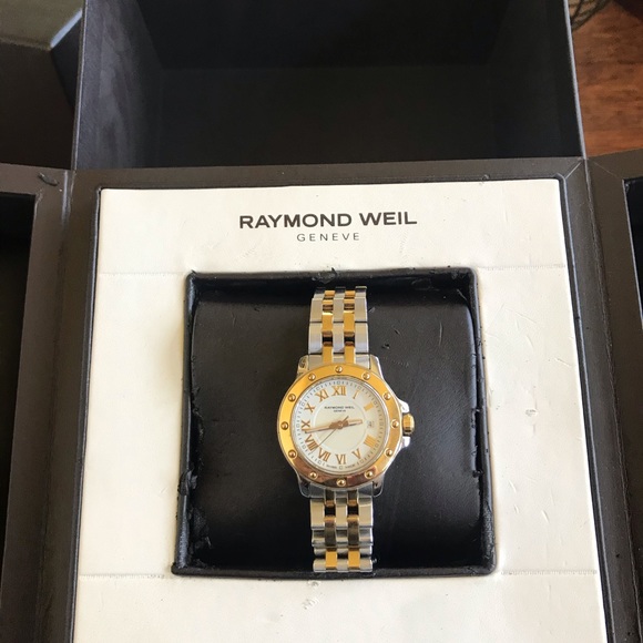 Raymond Weil Women’s Watch - Picture 2 of 8